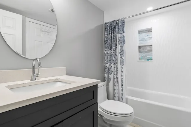 Plantation, Suite, Queen Bed، Litchfield Beach Golf Resort 8/10