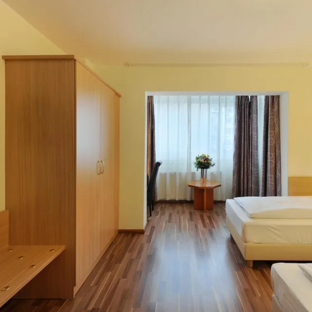 غرفة بسرير مزدوج أو سريرين منفصلين، Bellevue Hotel 4/7