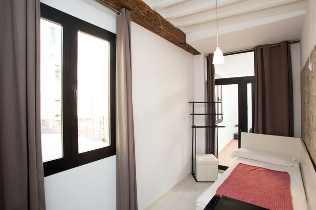غرفة بريميوم بسريرين منفصلين بشرفة، Brondo Architect Hotel 9/10