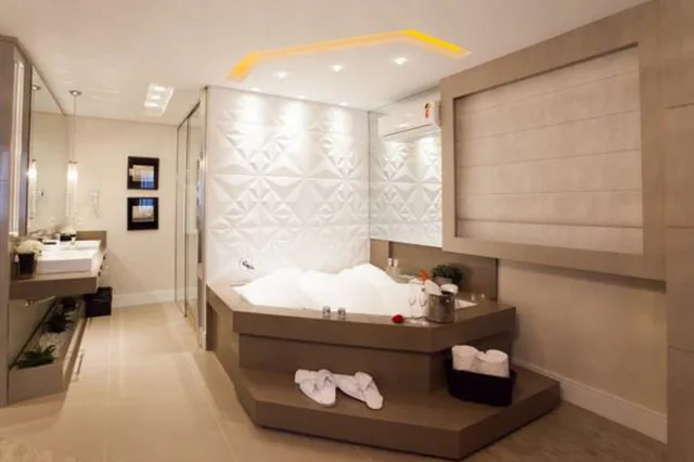 جناح بريميوم بسرير كينج، Cercano Hotel 2/4