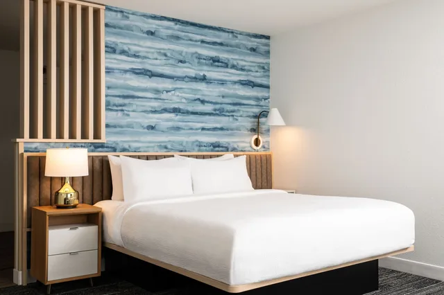 استوديو بسرير كينج مع أريكة لذوي الإعاقة، TownePlace Suites by Marriott New Philadelphia 1/2