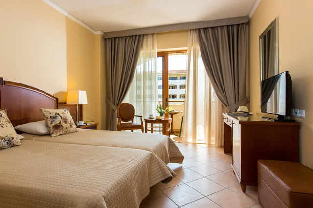 غرفة عائلية بأربعة أسرّة، Theartemis Palace 5/10
