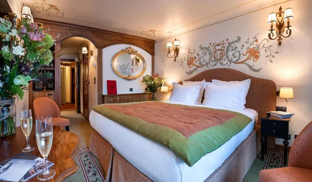 Slope, Classic, with View, Balcony، Hotel de la Loze 2/3