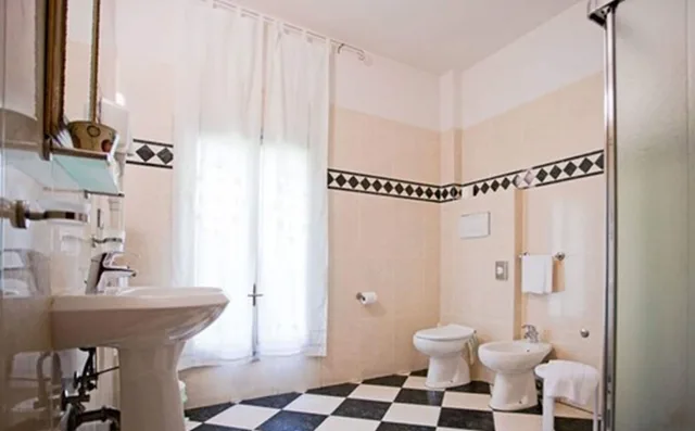 غرفة بسرير مزدوج أو سريرين منفصلين، Del Borgo 4/6