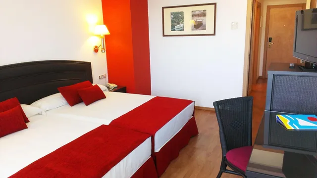 Superior, Double Bed, Sea View, Balcony, Senator Marbella Spa Hotel 2/7