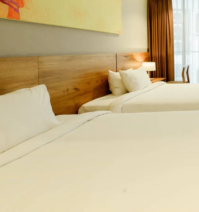 غرفة عائلية بسريرين مزدوجين بشرفة، Maple Hotel Apartment 2/6