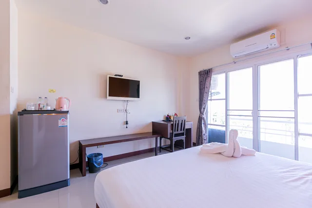 غرفة ديلوكس بسرير مزدوج، Panwalee Hotel 7/10