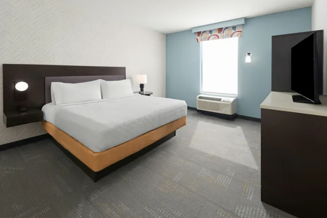 جناح بسرير كينج لذوي الإعاقة، Home2 Suites By Hilton Meridian 1/5