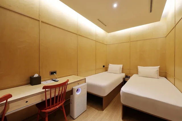 غرفة أساسية بسريرين منفصلين، Hotel the Designers Jongno 2/5