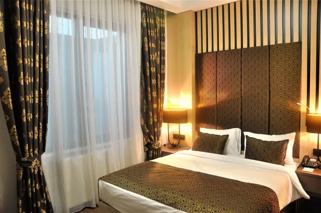 غرفة اقتصادية بسريرين منفصلين، Pell Palace Hotel and Spa 1/5