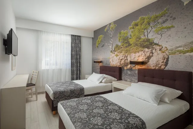 شقة بغرفتي نوم بإطلالة جزئية على البحر، APARTHOTEL TAMARIS 4/10