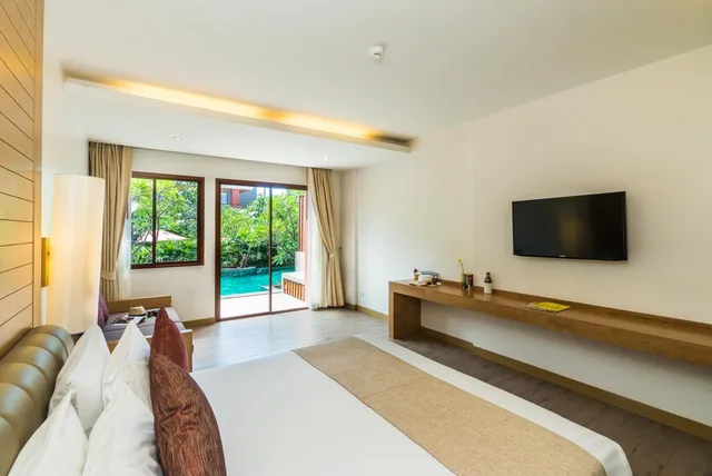 Deluxe, Hot Tub, Pool Access، Ayrest Hotel 6/10