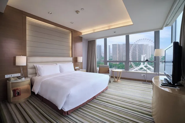 جناح بسرير كينج بغرفة نوم واحدة، Holiday Inn Tianjin Riverside 1/7