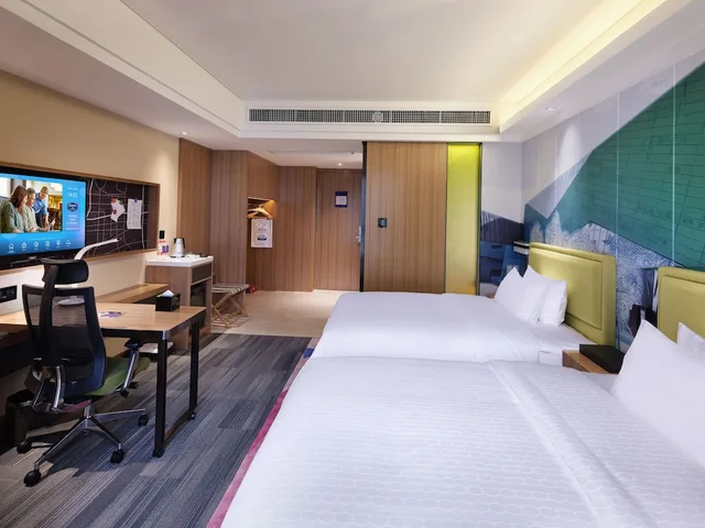 غرفة سوبيريور بسرير مزدوج بإطلالة على المدينة، Hampton by Hilton Changsha South Station 3/5