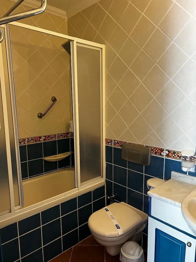 غرفة قياسية بسرير مزدوج أو سريرين منفصلين بإطلالة على الجبل، Belle Vue Hotel 8/8
