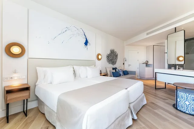 غرفة سوبيريور بسرير كينج، Barcelo Playa Blanca 1/3