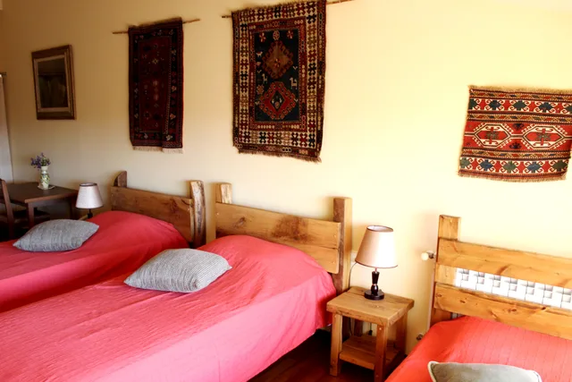 غرفة قياسية ثلاثية بسرير فردي، Silk Road Hotel 1/1