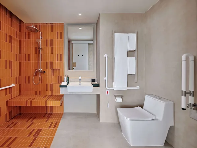 Basic, Studio, King Bed, Hilton Garden Inn Rayong 4/4