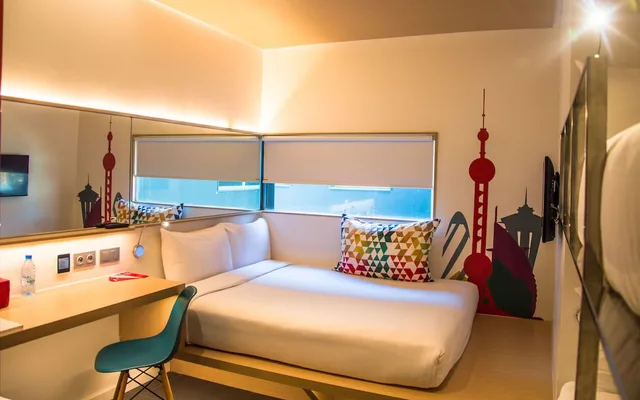 غرفة قياسية بسرير كوين بإطلالة على المدينة، Yaas Hotel Dakar Almadies 2/3