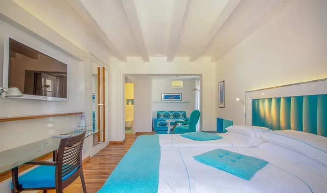 غرفة سوبيريور بسرير مزدوج أو سريرين منفصلين، Piccolo Grand Hotel 1/5