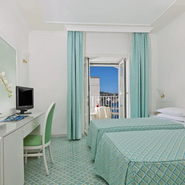 غرفة سوبيريور بسرير مزدوج، Grand Hotel Riviera 6/7