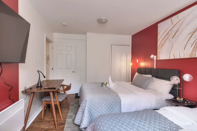 شقة بسرير كوين وسريرين مزدوجين بشرفة، Apartment Studio Palais Des Congres 2/8