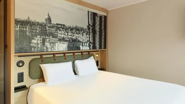غرفة قياسية بسرير بطابقين وسرير كوين، Campanile Sannois Ermont 13/16