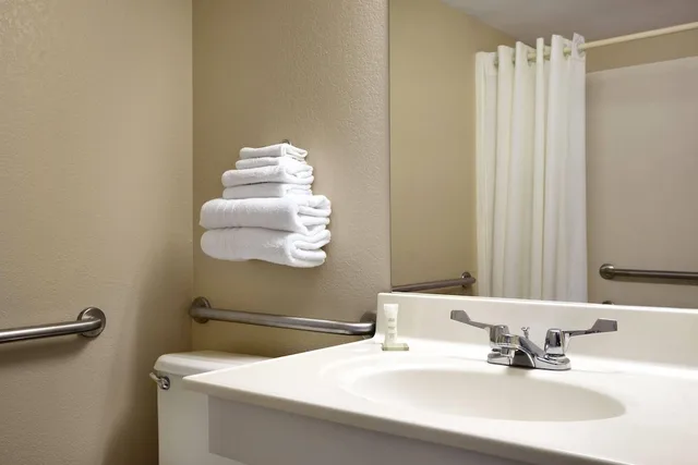غرفة قياسية بسريرين كوين، Super 8 By Wyndham Carbondale 3/3