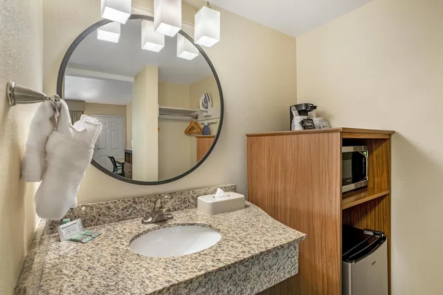 غرفة قياسية بسرير كينج، Best Western Town House Lodge 9/10