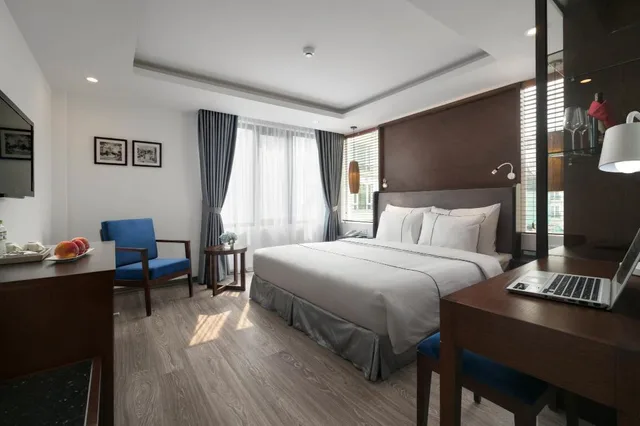 جناح تنفيذي بإطلالة على المدينة، Hanoi Bonsella Hotel 1/5