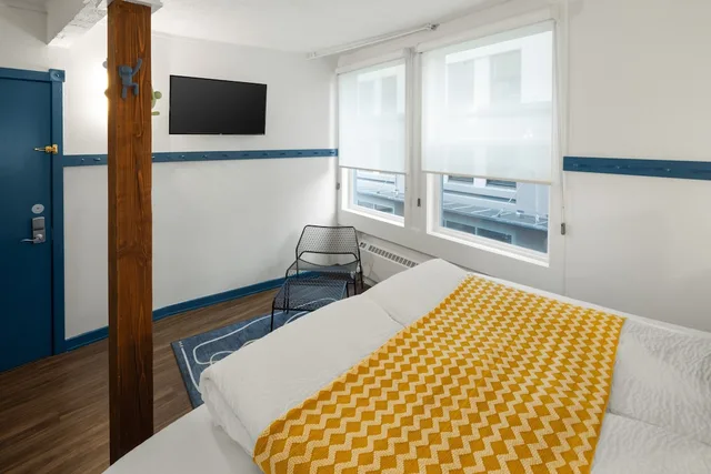 غرفة سوبيريور بسرير كينج، Silverbow Inn 4/10