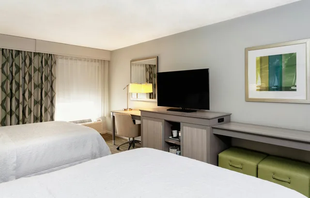 غرفة بسريرين كوين لذوي الإعاقة، Hampton Inn Melbourne 3/3