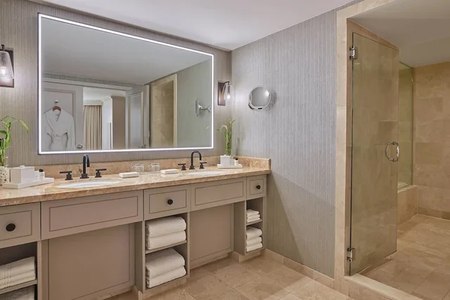 جناح بسرير كينج بغرفة نوم واحدة مع أريكة، The Whitley A Luxury Collection Hotel Atlanta Buckhead 4/4