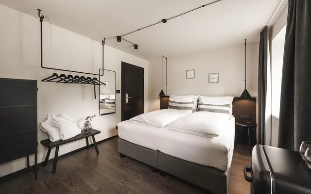 غرفة اقتصادية بسرير كوين، Hotel Löwenhof 2/2
