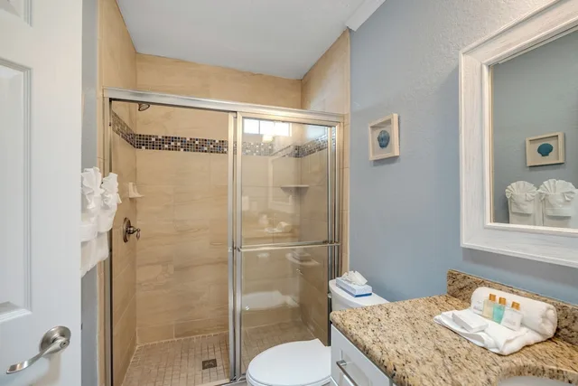 Design, Efficiency, Deluxe, Queen Bed, Kitchen، Tropical Beach Resorts 7/10