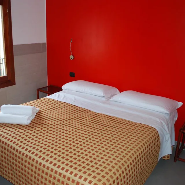 Room, Double Bed, External Bathroom، Hotel San Geremia 4/4