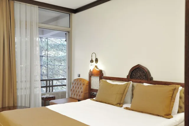 غرفة قياسية ثلاثية بثلاثة أسرّة، Agacli Tesisleri Ihlara Hotel 2/3