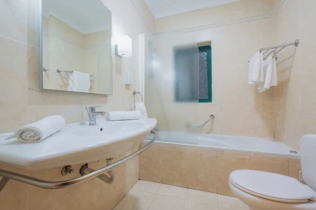 شقة بسريرين منفصلين بشرفة بغرفة نوم واحدة، Xemxija Bay Hotel (ex Porto Azzurro) 2/3