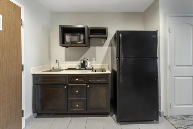 غرفة بسريرين كوين بمطبخ صغير، BEST WESTERN PLUS PAULS VALLEY 4/4