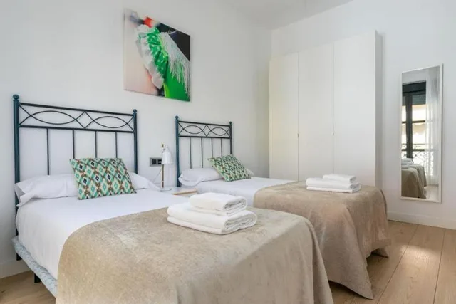 شقة بشرفة بـ4 غرف نوم، Holiday Rentals Tempa Museo 1/1