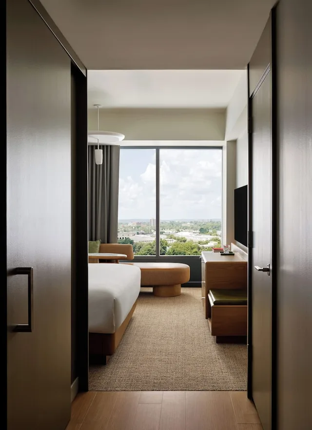 غرفة بسرير كينج، The Atlas Hotel 3/5