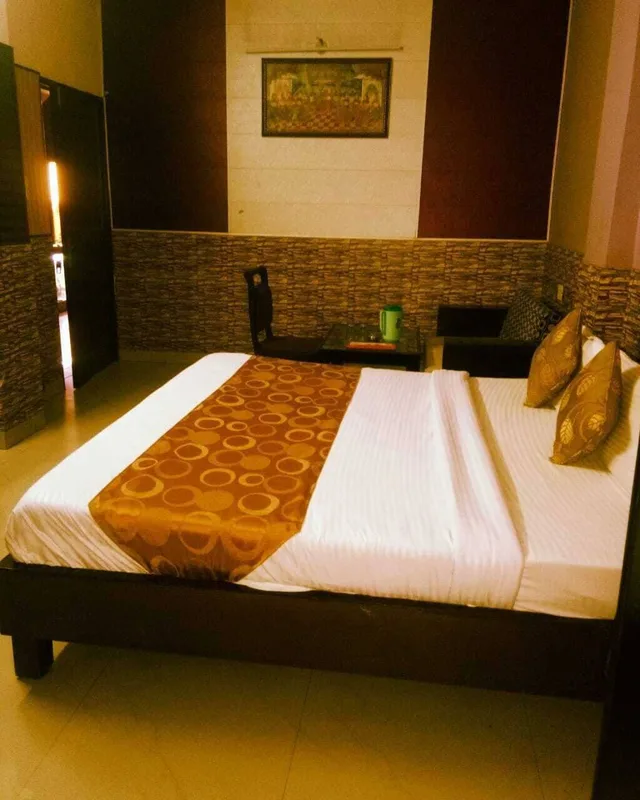 غرفة ديلوكس بسرير مزدوج، HOTEL KRISHNA RESIDENCY 1/1