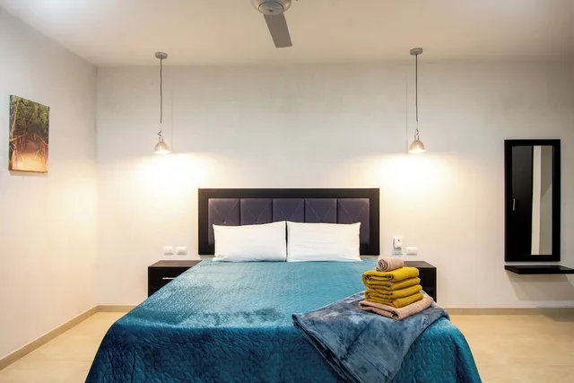 غرفة سوبيريور بسرير كينج بإطلالة على المسبح، Hotel Casa Tortuga Tulum 5/8