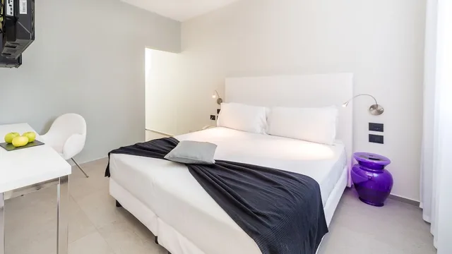 غرفة قياسية بسريرين منفصلين، Metropolitan Hotel 3/5