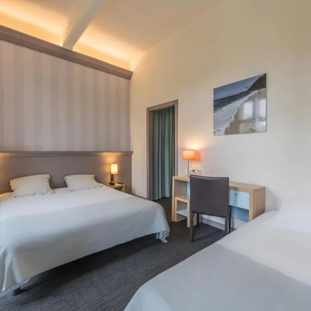 Room, Triple, Belambra Clubs Le Grand Hotel de la Mer 2/2