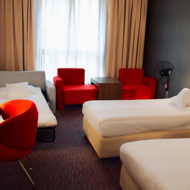 غرفة عائلية، Hotel Szafran 4/7