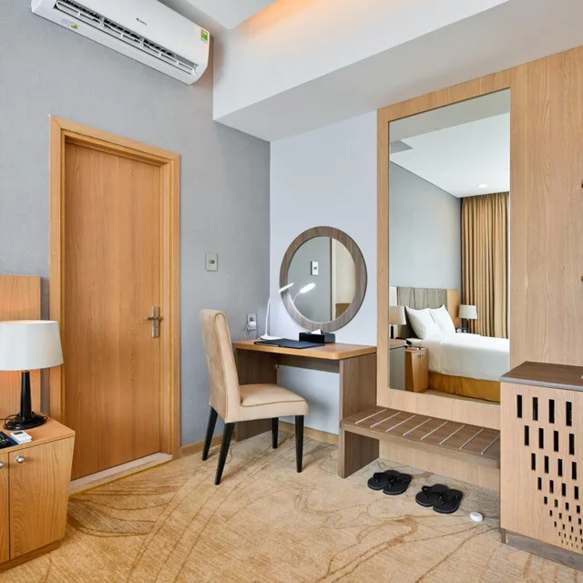 غرفة بريميوم ديلوكس بسرير كينج بإطلالة على المدينة، Muong Thanh Grand Saigon Centre Hotel 10/10