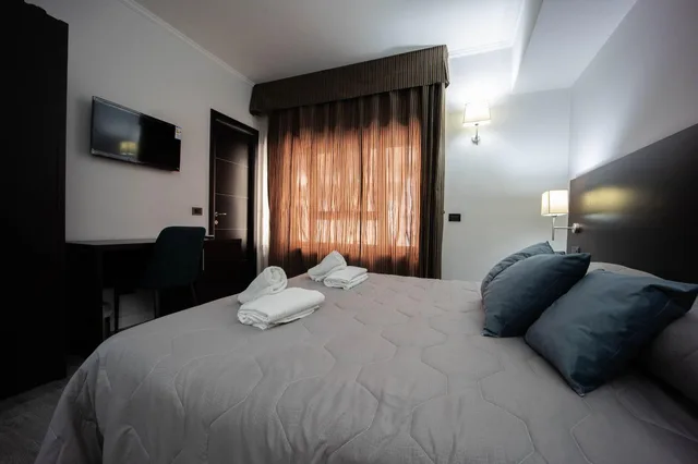 غرفة بسرير مزدوج، Seven Kings Relais Hotel 2/3