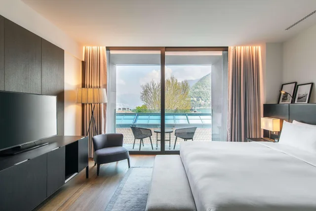 جناح بسرير كينج بغرفة نوم واحدة، Hilton Lake Como 1/4
