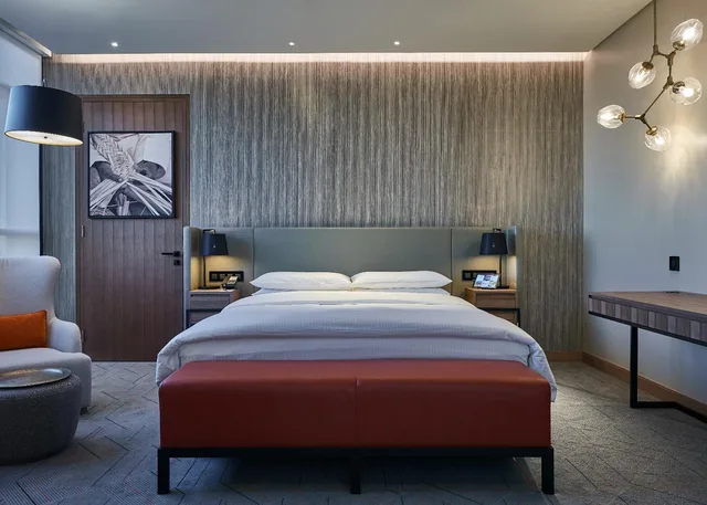 Grand, Deluxe, Plaza View، Mysk Al Mouj Hotel 2/2
